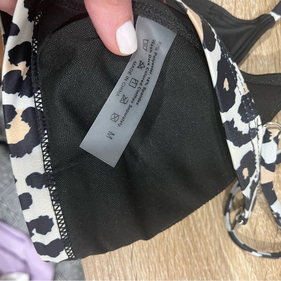 SHEIN bikini top size medium - Picture 4 of 4